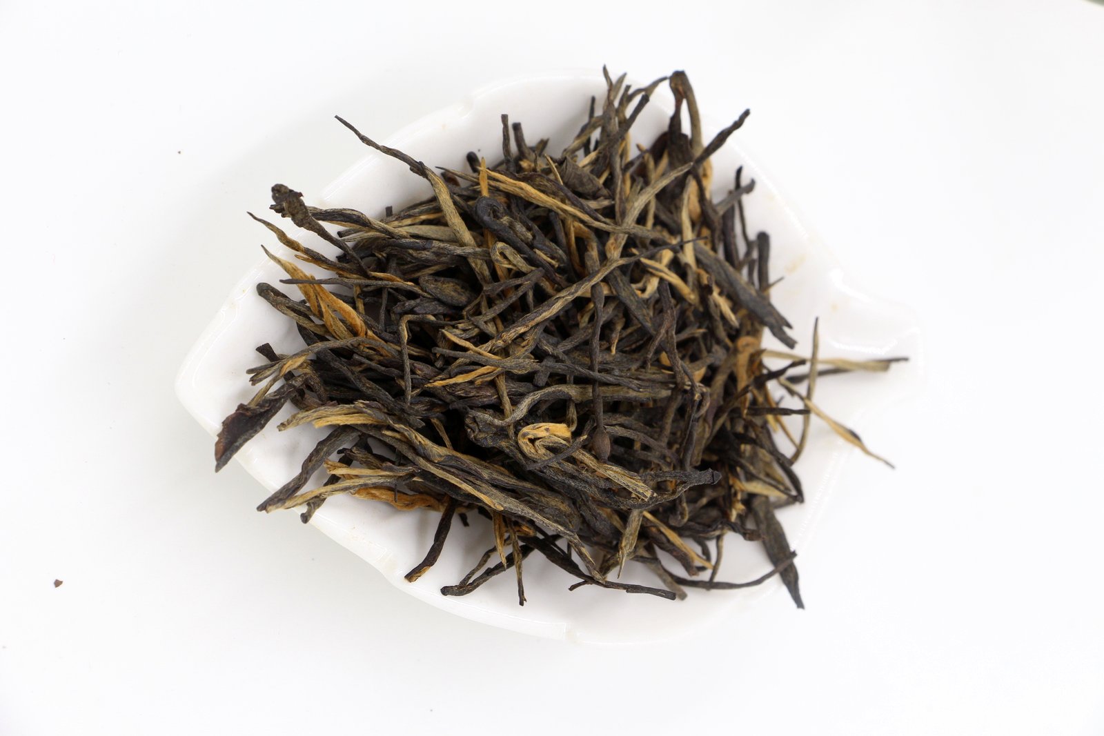 茶荷与品茗杯陈设